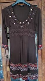 VESTITO LE FATE MARRONE CON INSERTI GIOIELLO TG 44