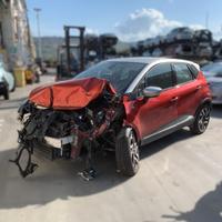 RENAULT CAPTUR 1.2B - ANNO 2017 - PER RICAMBI