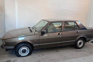Alfa Romeo Giulietta 1.600cc 1983 - Benzina e Gpl