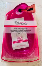 Brush Cleansing Palette 