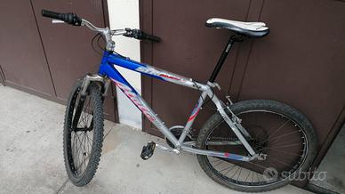 Mountain bike Atala Stratos
