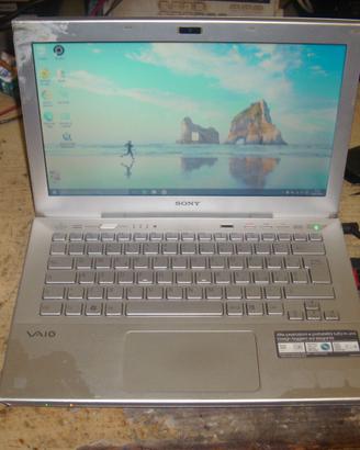 compiuter sonyvaio con hd ssd240gb ram6gb cpui7
