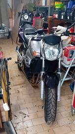 suzuki gsr 600