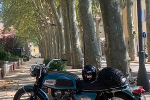 Triumph trident 1serie 1969 / mehari mini moke