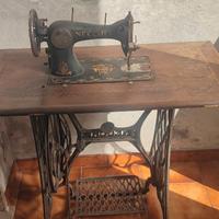 macchina da cucire necchi 