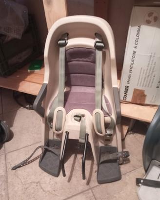 Seggiolino bici bambino con poggiapiedi