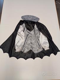 ✨🦇 Trasformati nel vero Dracula! 🧛✨