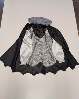 ✨🦇 Trasformati nel vero Dracula! 🧛✨