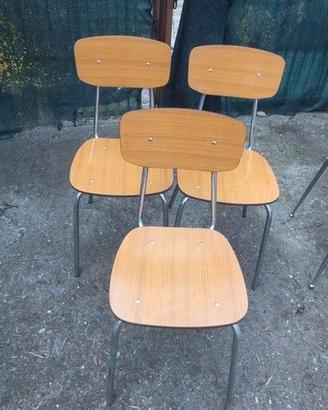 2 sedie in formica