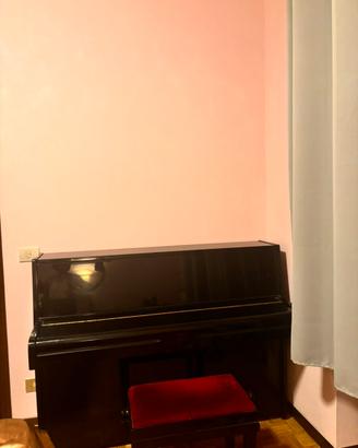 Pianoforte verticale Young Chang con panca