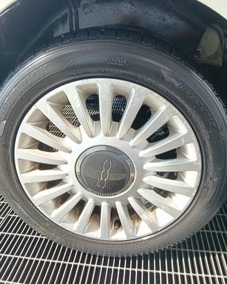 cerchi più gomme 