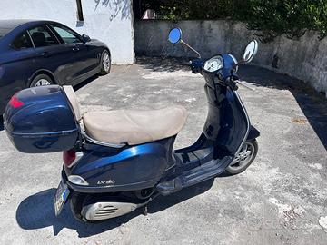 Vespa 150 LX