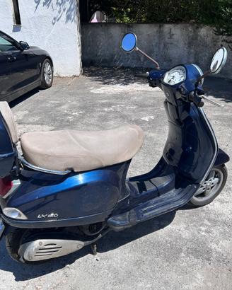 Vespa 150 LX