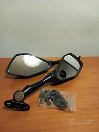 Specchi moto universali
