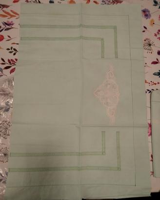 Set Lenzuolo con due cuscini