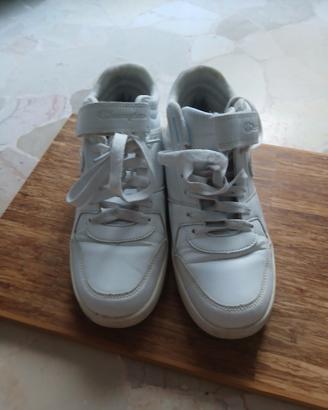 Scarpe Champion bianche a lacci e strappi