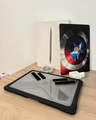 Macbook Air M1 + 2 Cover