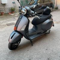 Vespa 300 gt super