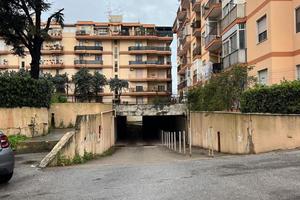 Box/Posto auto Brindisi [MG418VRG]