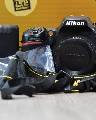 Nikon D7500