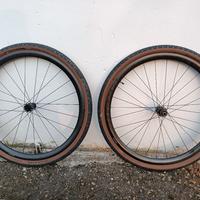 Ruote gravel o strada Hollogram 37 mmm 