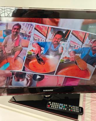 TV Samsung 32" HD – perfettamente funzionante