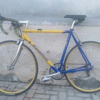 Bici da corsa rapporti 18 anno 2000  euro 600 trat