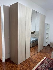 Amadio con specchio (ZONA PRATI)