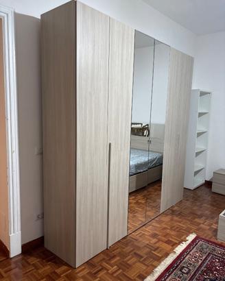 Amadio con specchio (ZONA PRATI)