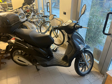 Scooter Liberty 150