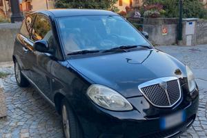 Lancia Ypsilon GPL