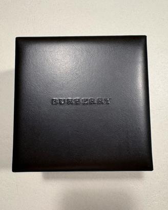 Scatola Burberry per confezione