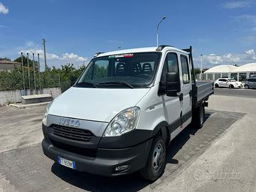 Iveco daily 35c13 doppia cabina ribaltabile 014