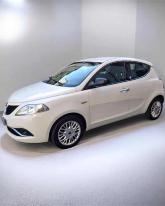 LANCIA Ypsilon 1.2 69 CV 5 porte GPL Ecochic Gol