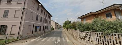 Bilocale con posto auto prvt  a Meda