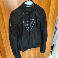 Abbigliamento moto Dainese 