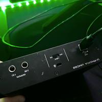 BEHRINGER UMC22