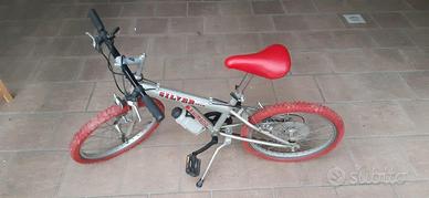 Bicicletta da bambino tipo Mountain Bike 3/8 anni