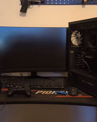 postazione completa monitor  PC scrivania e sedia