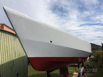 Barca a vela EM7 pronta per navigare