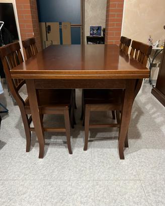 Tavolo allungabile con sedie, stile arte povera