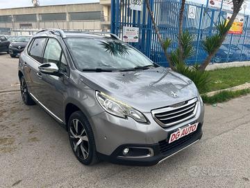 Peugeot 2008 1.6 hdi 115 cv 2014 navig tetto panor