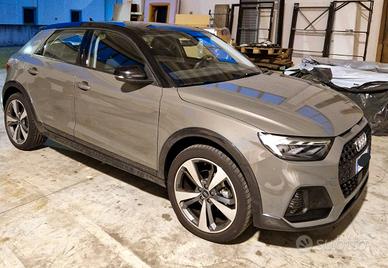 AUDI A1  ALLSTREET
