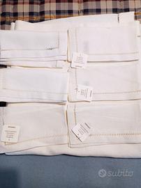 Tovaglia + 6 tovaglioli. Puro lino ricamata a mano