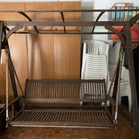 Dondolo in legno di acacia a 3 posti