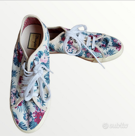 Scarpe sneakers in tessuto fiorato Wrangler n.37