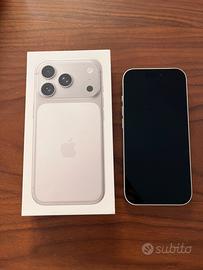 iPhone 17 Pro 256GB Argento, 4 cover, accessori