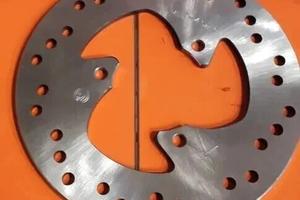 Disco freno posteriore per Yamaha Majesty 125 0820