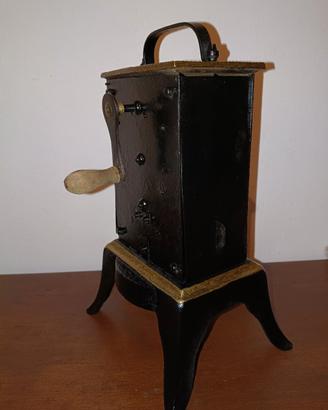 Antico girarrosto a carica manuale 