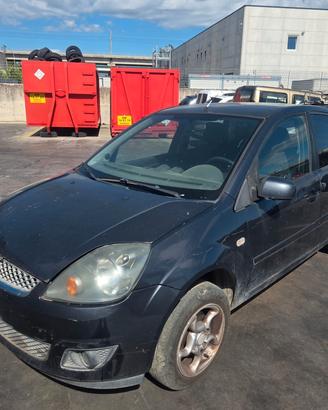 Ford Fiesta MK5 1.4 Diesel F6JB 2005 PER RICAMBI